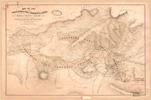 Eine detaillierte Karte der Ländereien der Frostburg Coal Company, die Straßen, Gebäude und andere Merkmale zeigt, mit Texten, die Informationen über die Größe, den Standort und die Merkmale des Landes bereitstellen.