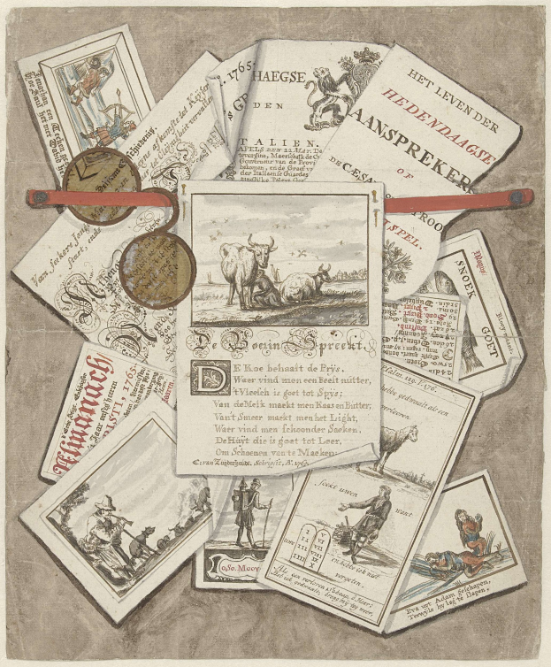 Ein altes Buch mit einem Stapel illustrierter Karten und verstreuten Münzen darauf.