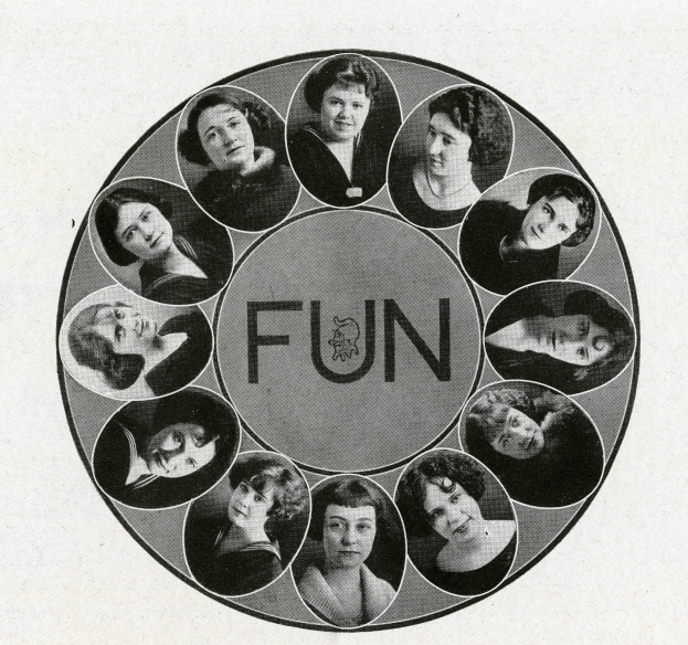 Schwarzes und weißes Foto einer vielseitigen Gruppe lachender Frauen, die einen Kreis bilden, mit dem Wort 'FUN' in der Mitte.